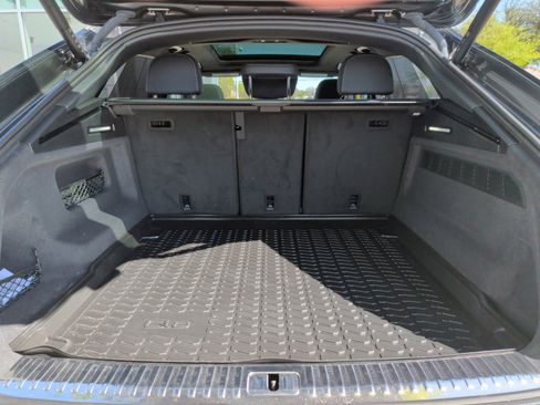 Used 2024 Audi Q8 Premium Plus w/ Premium Plus Package image 34