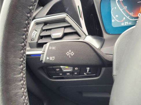 Used 2021 BMW 430i Convertible w/ Premium Package image 21