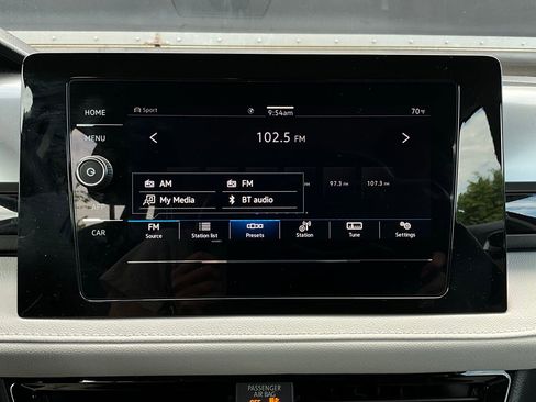 Used 2025 Volkswagen Taos S image 29