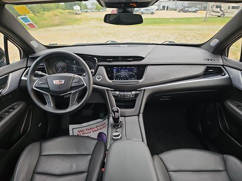 Used 2025 Cadillac XT5 Premium Luxury FWD image 19