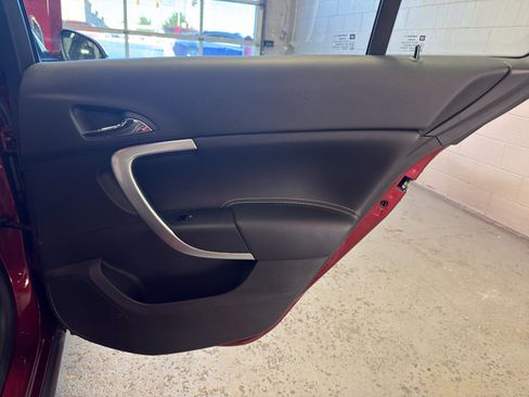 Used 2016 Buick Regal Premium FWD image 24
