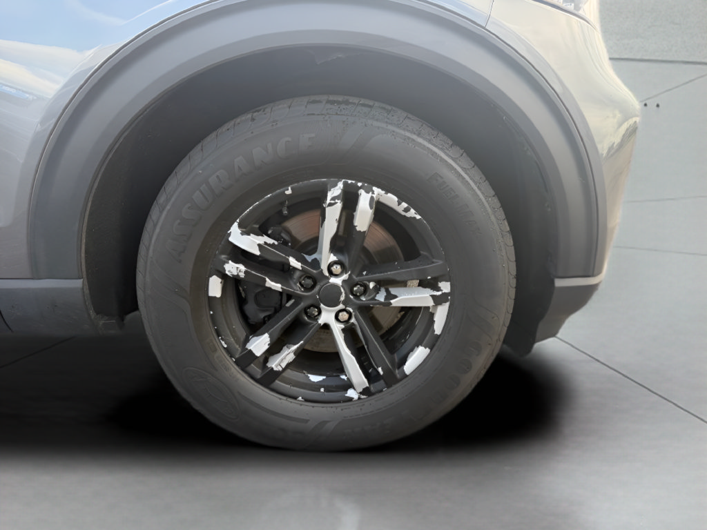 Used 2023 Ford Explorer XLT RWD image 25
