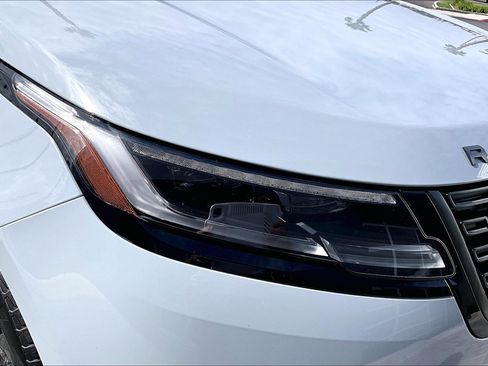 Used 2026 Land Rover Range Rover Velar Dynamic SE image 28