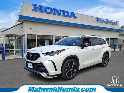 Used 2021 Toyota Highlander XSE