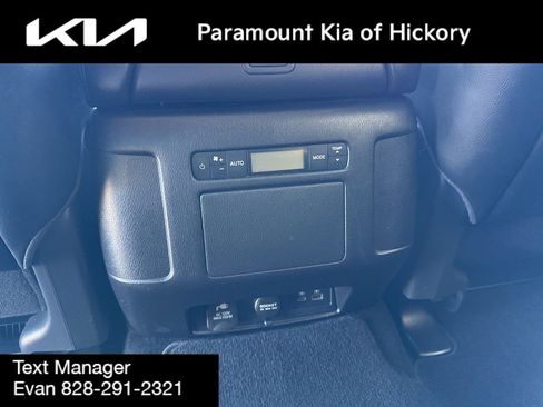 Used 2023 Nissan Armada SL image 16