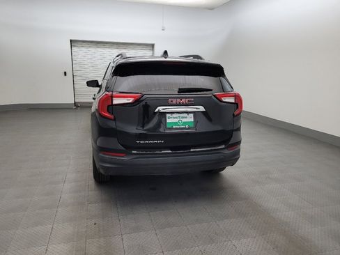 Used 2022 GMC Terrain SLE w/ Driver Convenience Package FWD image 6
