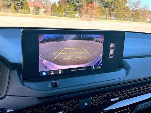 Certified 2025 Honda Accord Touring image 14