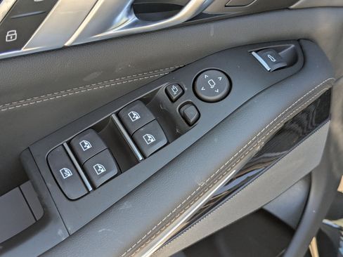 New 2026 BMW X5 xDrive40i w/ M Sport Package image 13