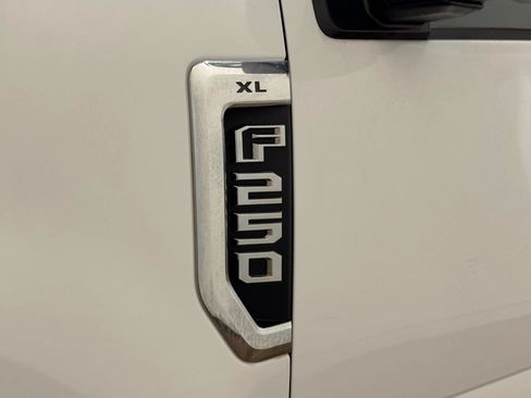 Used 2018 Ford F250 XL w/ Power Equipment Group RWD image 46