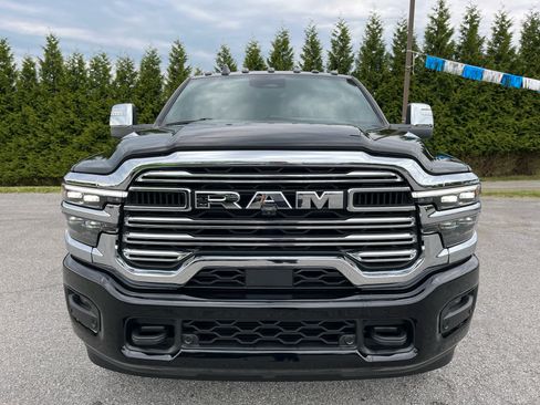 New 2026 RAM 3500 Laramie AWD/4WD image 8