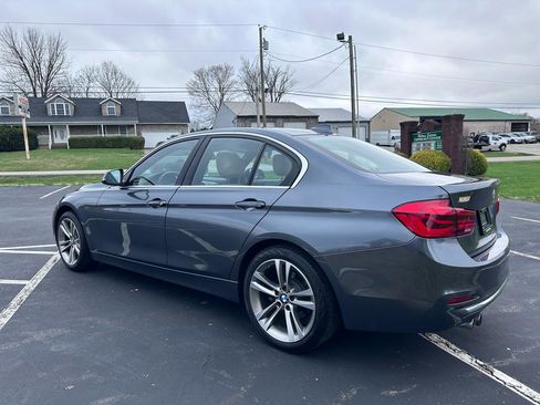 Used 2017 BMW 330i Sedan image 5