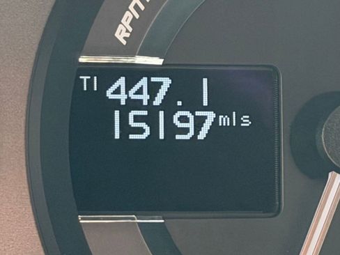 Used 2016 Aston Martin V8 Vantage GT image 18