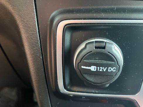 Used 2022 Jeep Gladiator Rubicon w/ LED Lighting Group AWD/4WD image 31