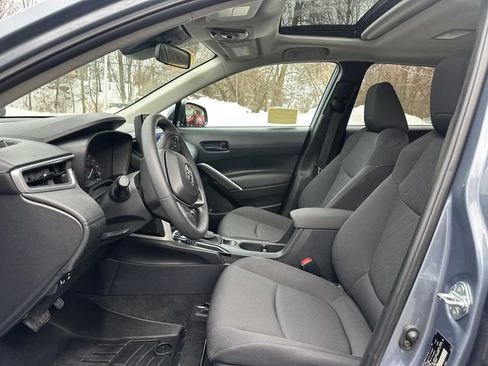 Certified 2023 Toyota Corolla Cross LE w/ Moonroof Package image 27