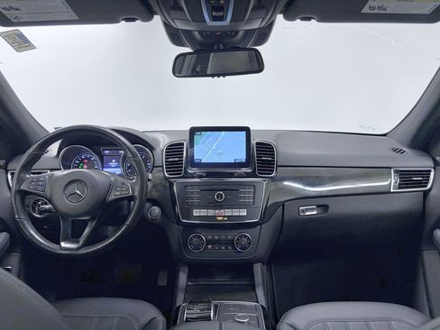 Used 2018 Mercedes-Benz GLE 350 4MATIC image 2