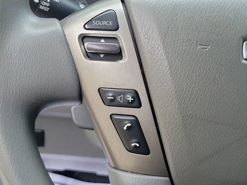 Used 2021 Nissan NV 2500 SV w/ Back Door Glass Package RWD image 26
