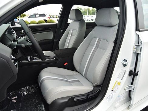 New 2025 Honda Civic FWD Hybrid Sedan image 20