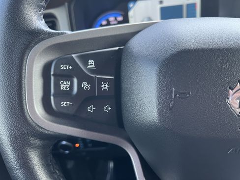 Used 2024 Ford Bronco Outer Banks AWD/4WD image 18