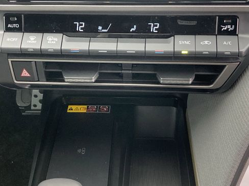 Certified 2026 Toyota Camry SE image 17