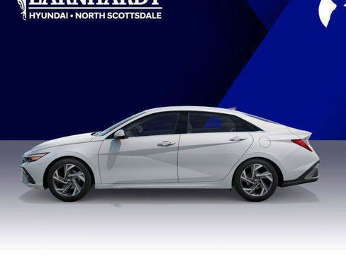 New 2026 Hyundai Elantra Limited image 3