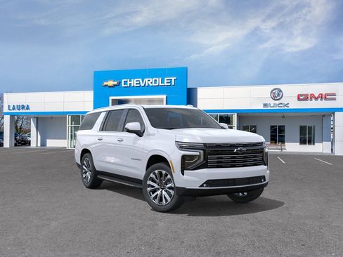 New 2026 Chevrolet Suburban High Country w/ Sun And Tow Package AWD/4WD image 1