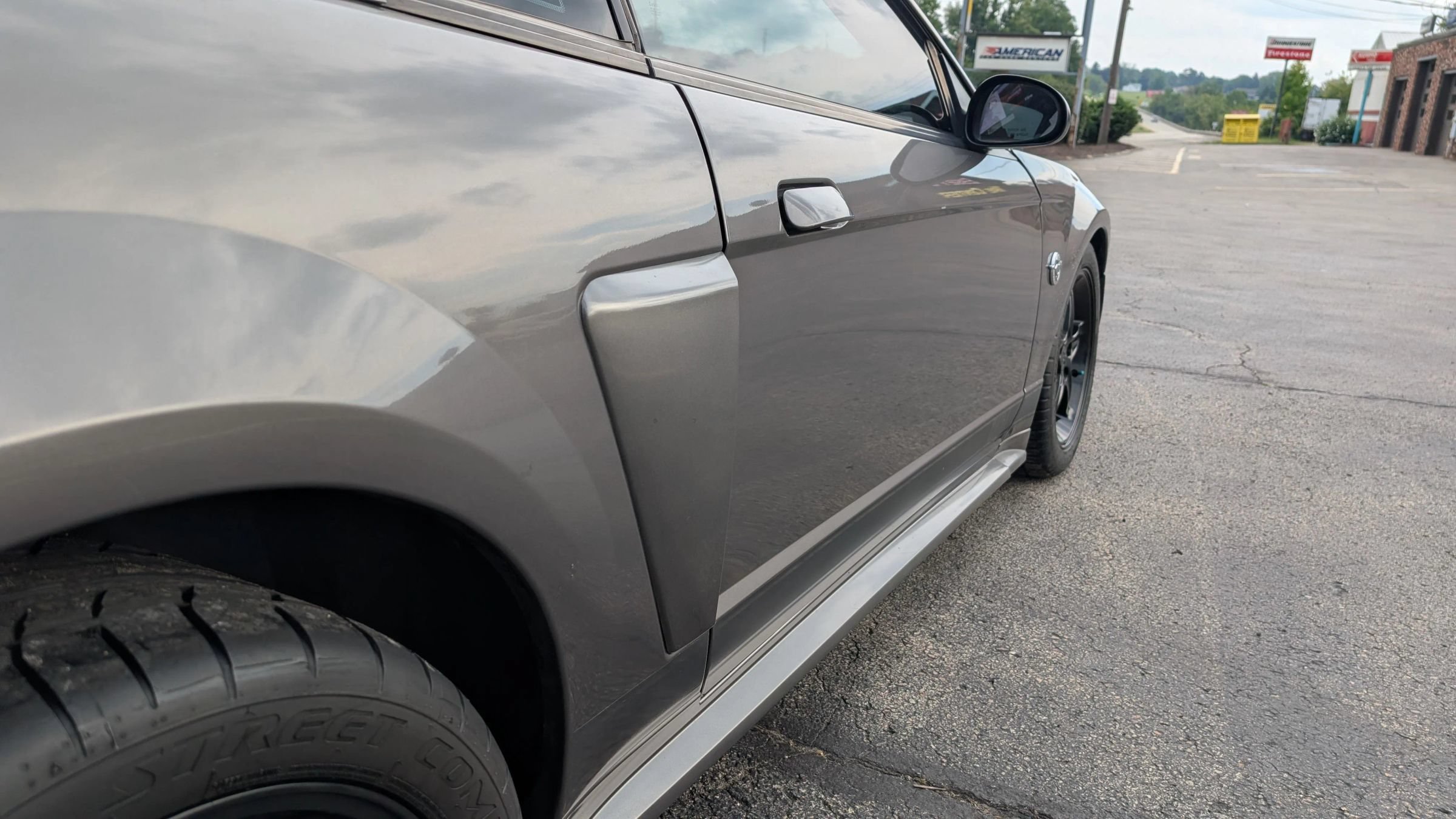 Used 2004 Ford Mustang Mach 1 RWD image 15