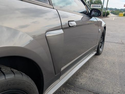 Used 2004 Ford Mustang Mach 1 RWD image 15
