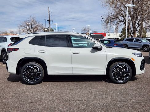 New 2026 Volkswagen Tiguan SEL R-Line AWD/4WD image 2