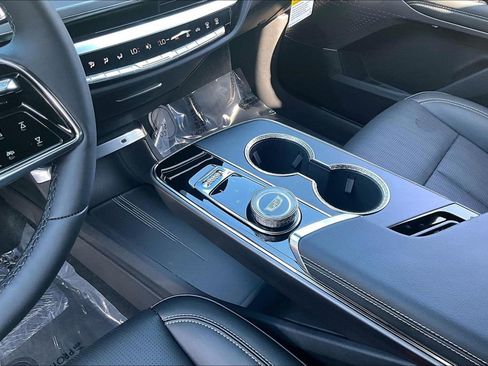 New 2026 Cadillac Lyriq Luxury image 10