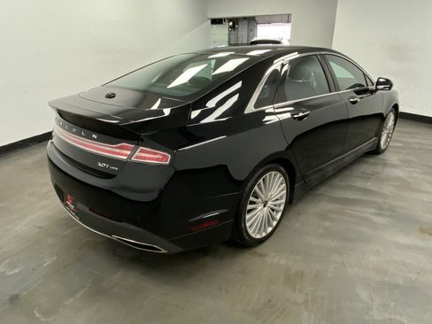 Used 2017 Lincoln MKZ Reserve image 6