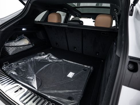 New 2026 Porsche Cayenne image 25