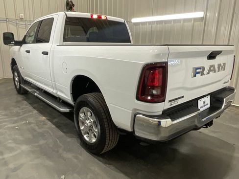 Used 2026 RAM 2500 Big Horn AWD/4WD image 22