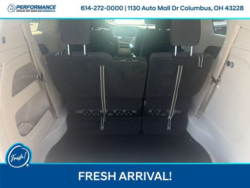 Used 2023 Chrysler Voyager LX FWD image 14