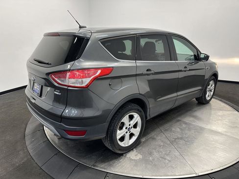 Used 2015 Ford Escape SE image 7