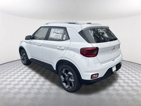 New 2026 Hyundai Venue SEL image 7