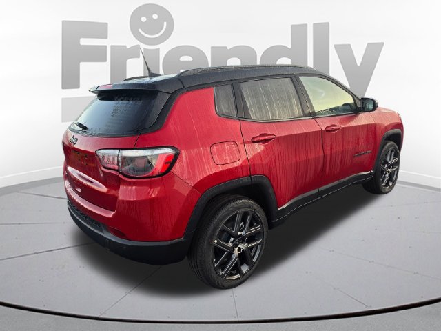 New 2026 Jeep Compass Limited w/ Sun, Sound & Navigation Group AWD/4WD image 5
