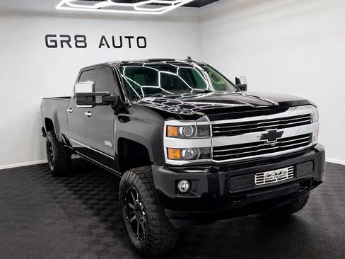 Used 2015 Chevrolet Silverado 3500 High Country w/ Duramax Plus Package AWD/4WD image 10