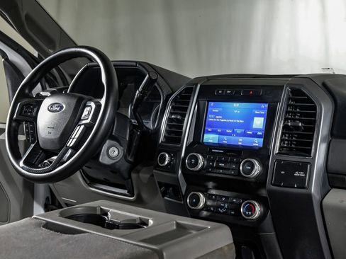 Used 2021 Ford F250 XLT AWD/4WD image 22