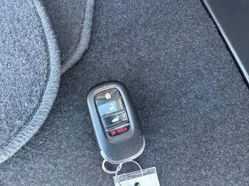 Certified 2024 Honda HR-V LX image 46