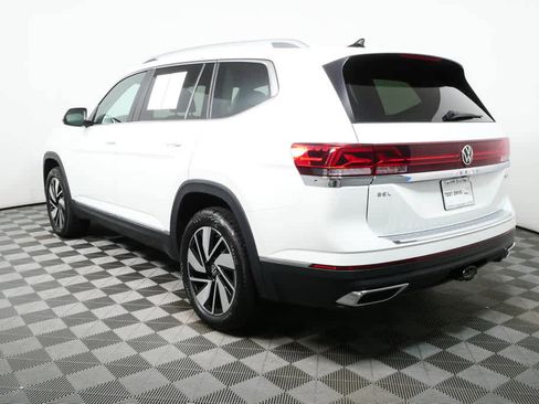 Used 2024 Volkswagen Atlas SEL AWD/4WD image 33