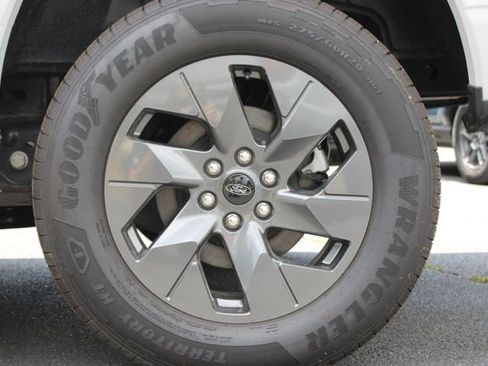 New 2025 Ford F150 Lightning Flash AWD/4WD image 22