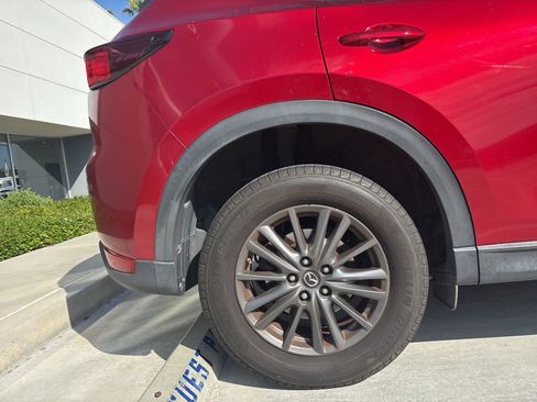 Used 2019 MAZDA CX-5 Sport image 7