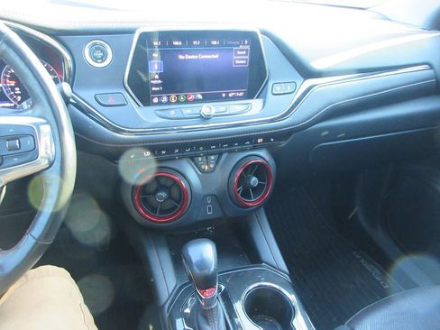 Used 2019 Chevrolet Blazer RS w/ Sun and Wheels Package image 10