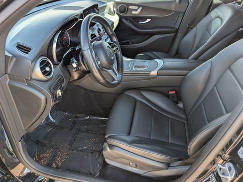 Used 2022 Mercedes-Benz GLC 300 4MATIC image 11