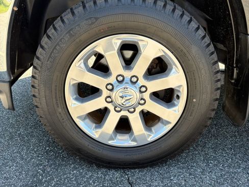 Used 2020 RAM 2500 Laramie AWD/4WD image 17