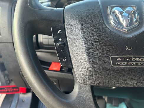 Used 2018 RAM ProMaster 2500 image 13