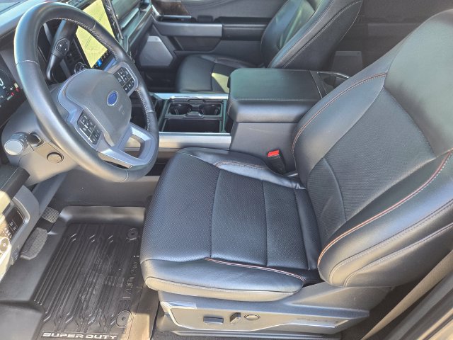 Used 2023 Ford F350 Lariat w/ Lariat Ultimate Package AWD/4WD image 11