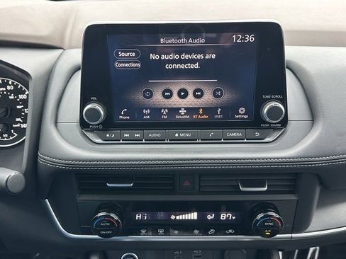 Certified 2023 Nissan Rogue SV image 31