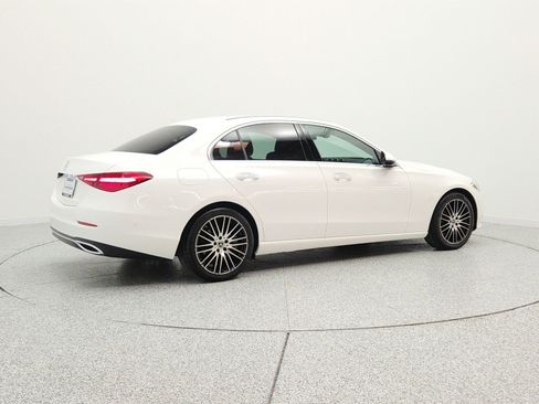 Used 2023 Mercedes-Benz C 300 Sedan image 5