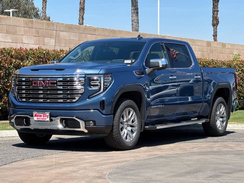 New 2026 GMC Sierra 1500 Denali w/ Technology Package AWD/4WD image 8